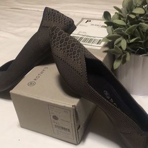 Retired Rothy’s Pointed-toe Flats